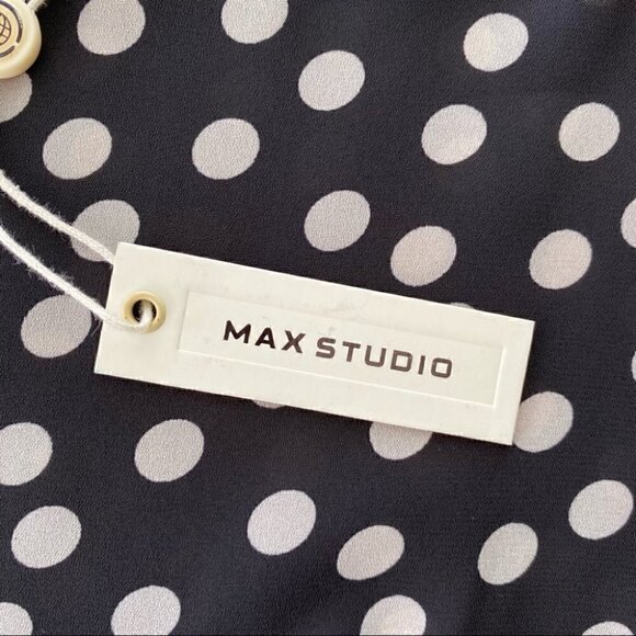 Max Studio top with cold shoulder and bows in a polka dot print - Picture 9 of 11